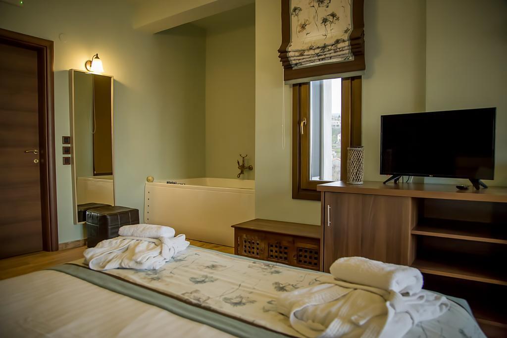 Pandion Luxury Boutique Hotel & Suites With Spa Neochori  Buitenkant foto